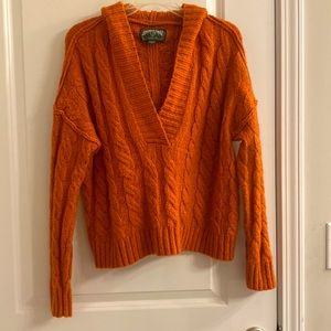 American Eagle sweater